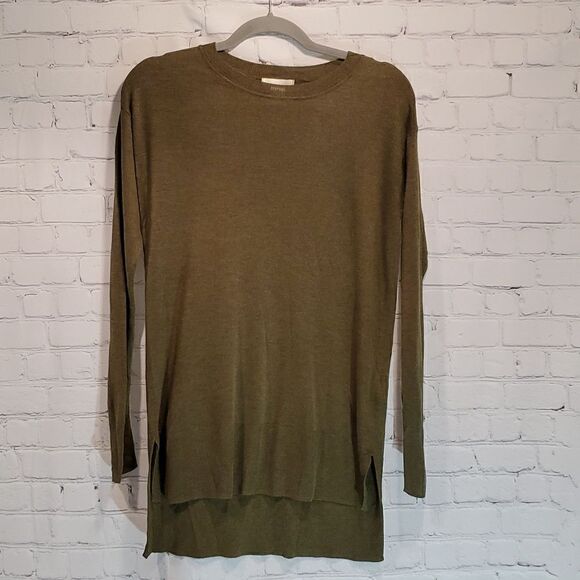 H&M green crewneck lightweight sweater - Picture 1 of 10
